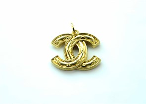 Подвеска CHANEL золотого цвета 51566p
